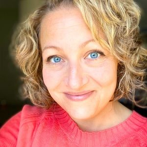 Meet your Posher, Mandy